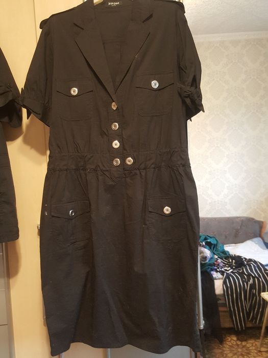 Продам недорого женские платья