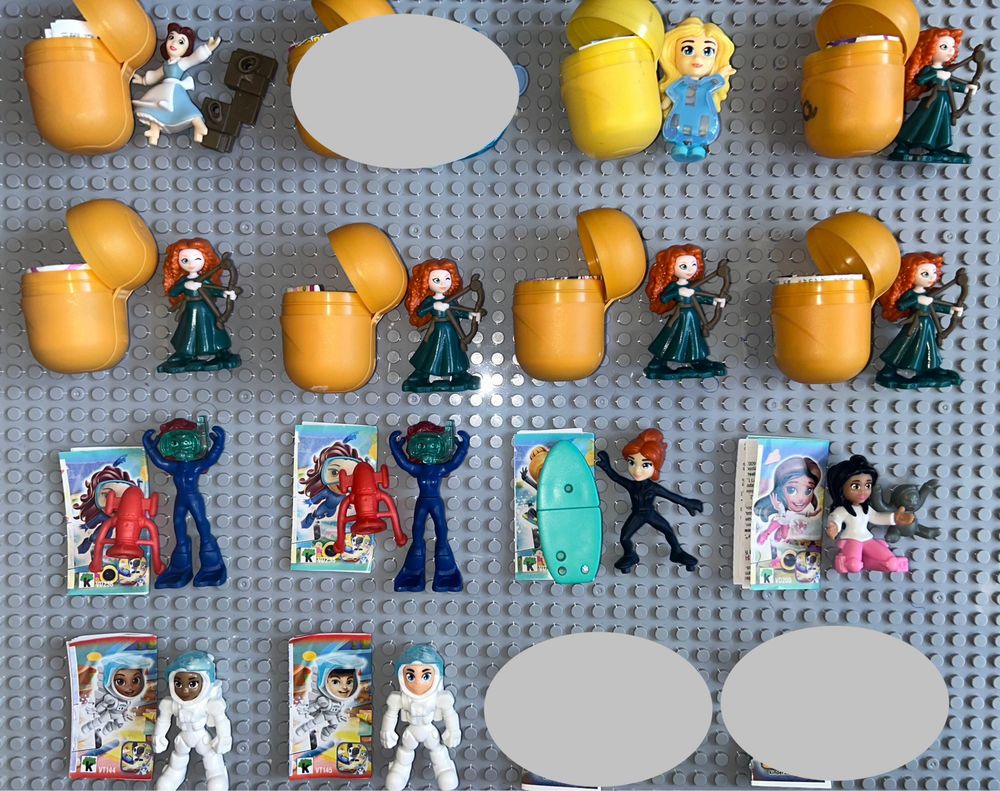 Kinder   играчки