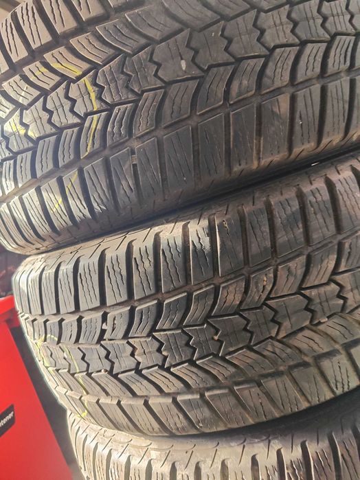 4бр.зимни гуми 215/55/17 Sava