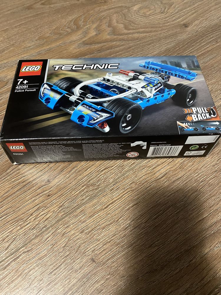 Lego technic monster jam masina politie