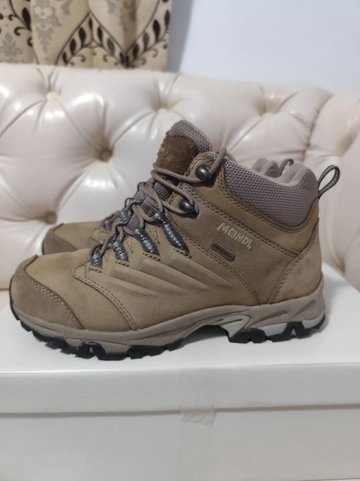Bocanci/Ghete MEINDL, damă, copii,piele,goretex ,munte