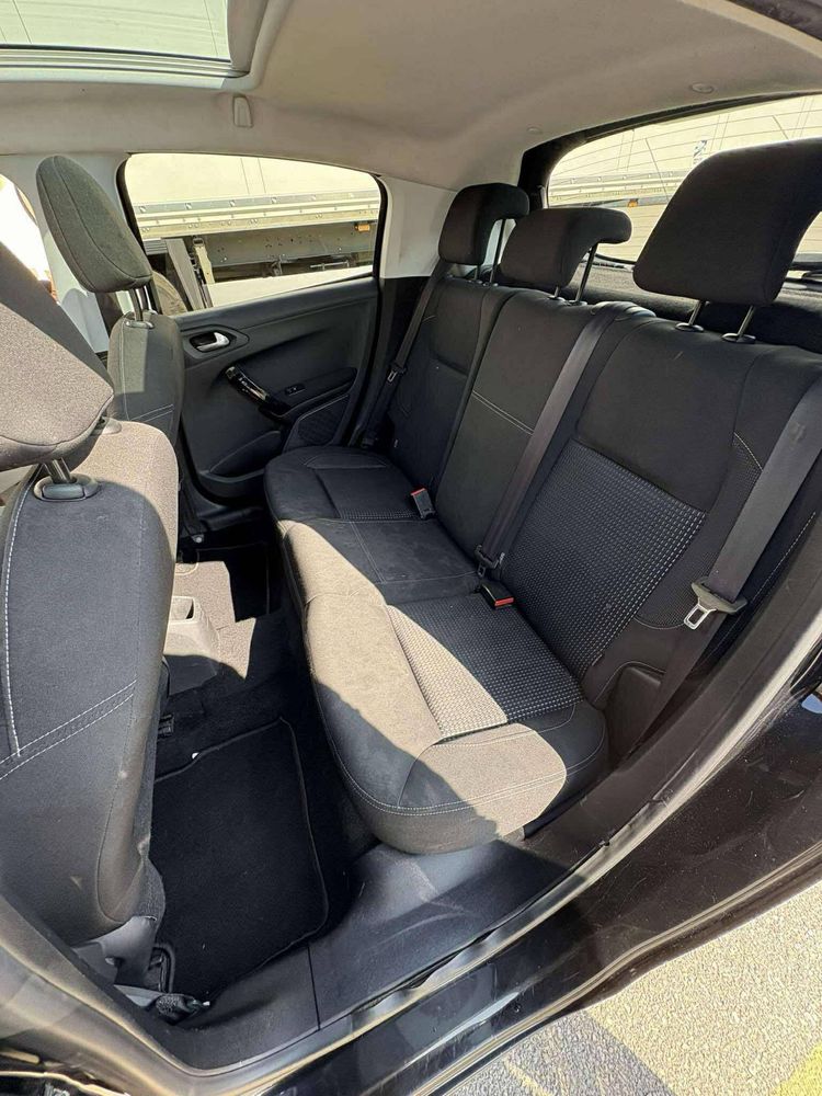 Peugeot 208 1.6 HDI