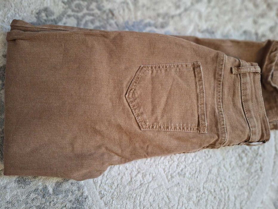 Джинсы детские новые для девочек.