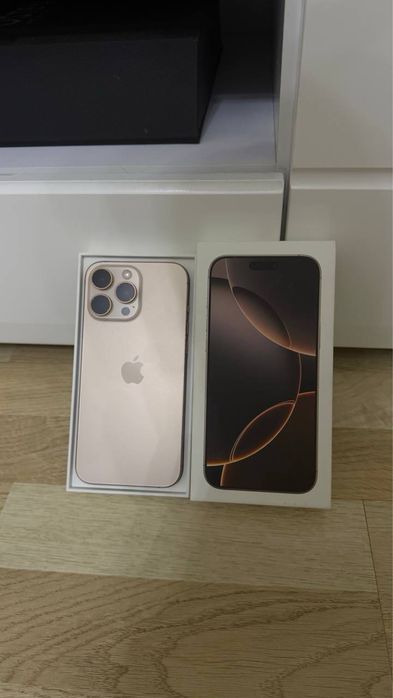 Iphone 16 pro max gold