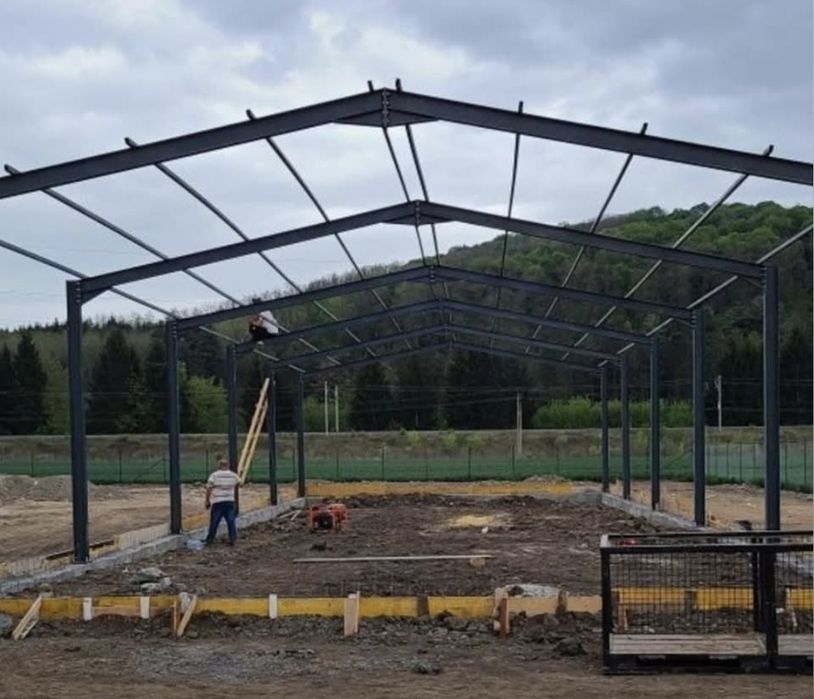 Vand structura metalica 10x30x4m