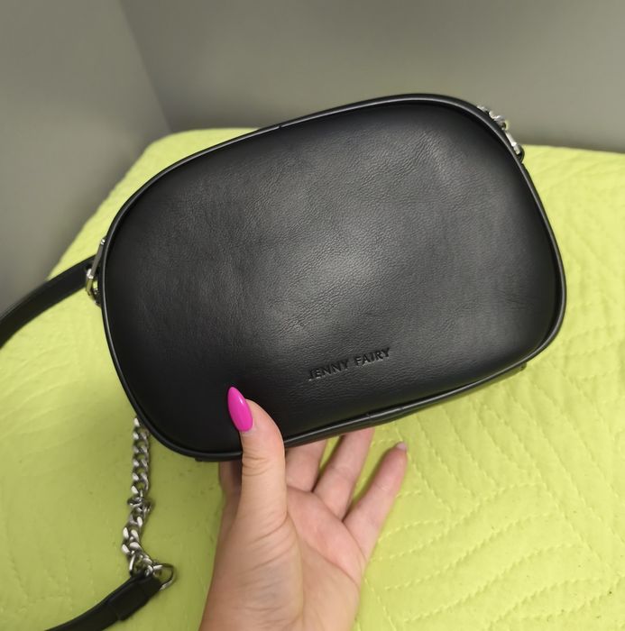 Дамски чанти с дълги дръжки