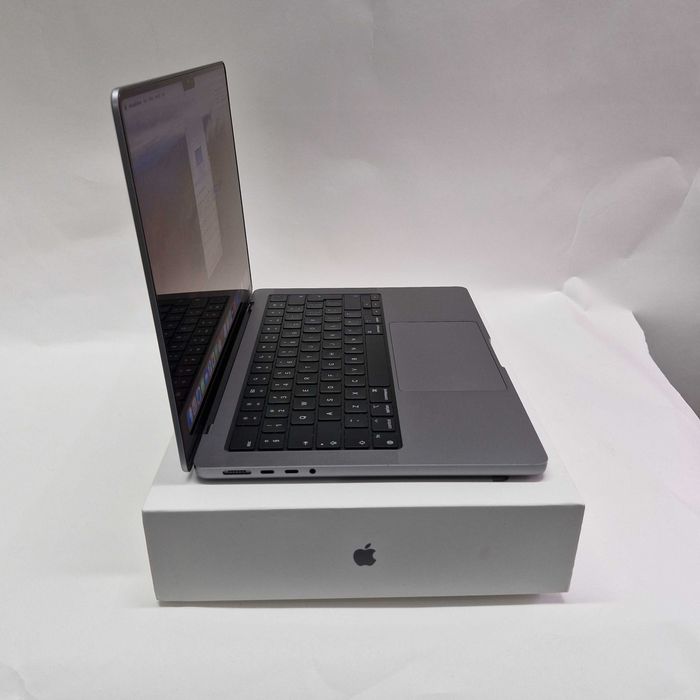 Liquid Money vinde - Laptop Apple MacBook Pro 14,M1 Pro,16GB, 512GB