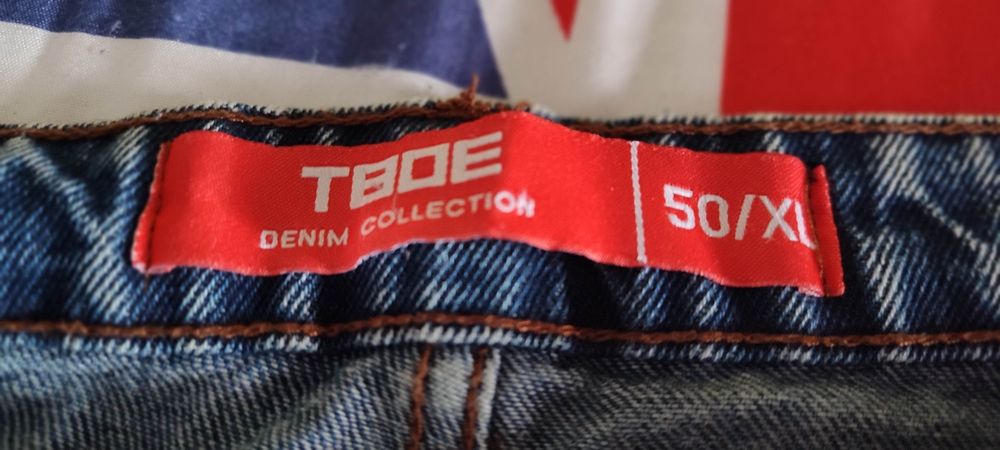 Продам джинсы женские