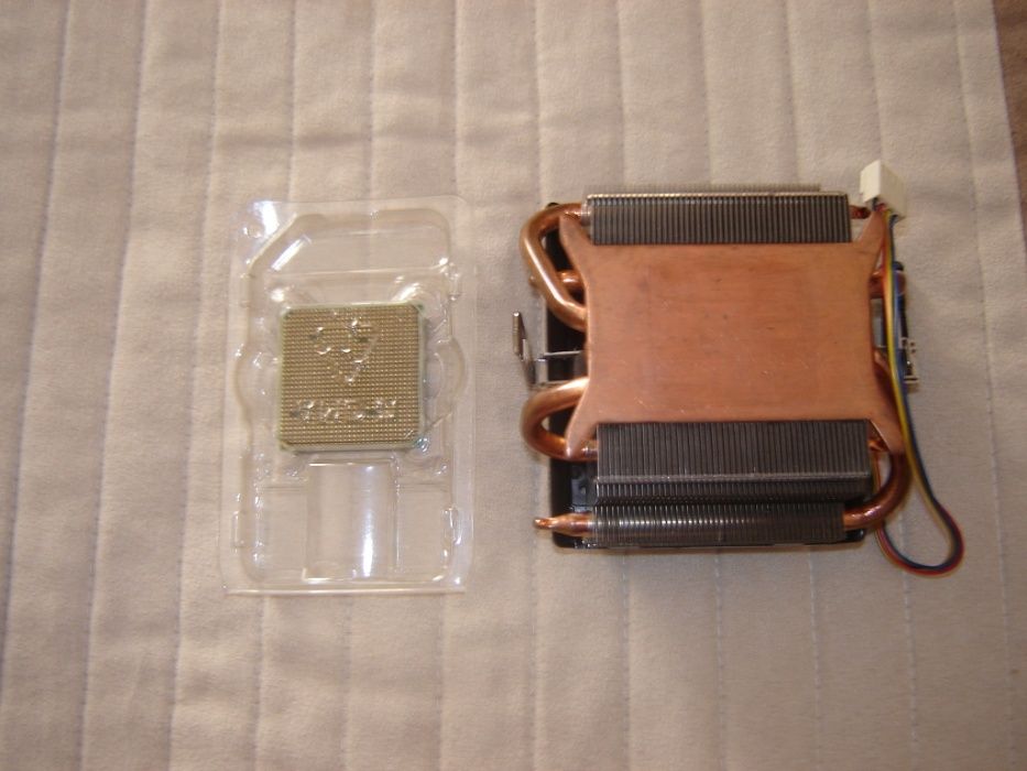 Procesor AMD Athlon 64 cu Cooler cupru