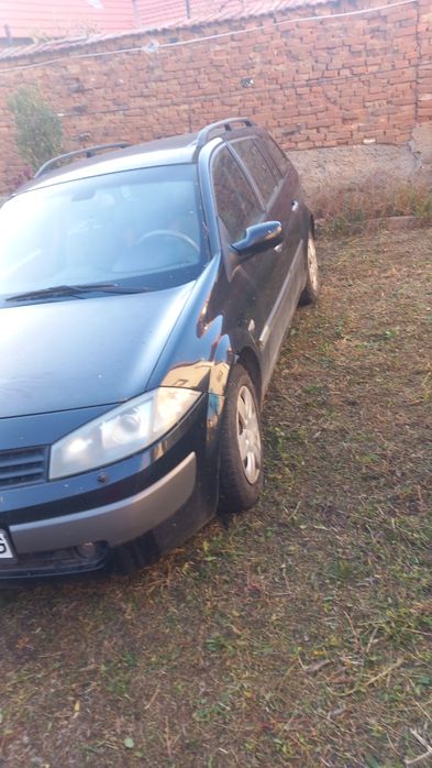 Vând Renault megane
