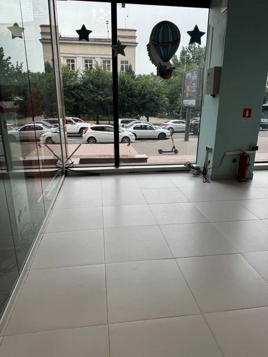 Аренда бутика в Алматы. Толе би 70 Детский мир