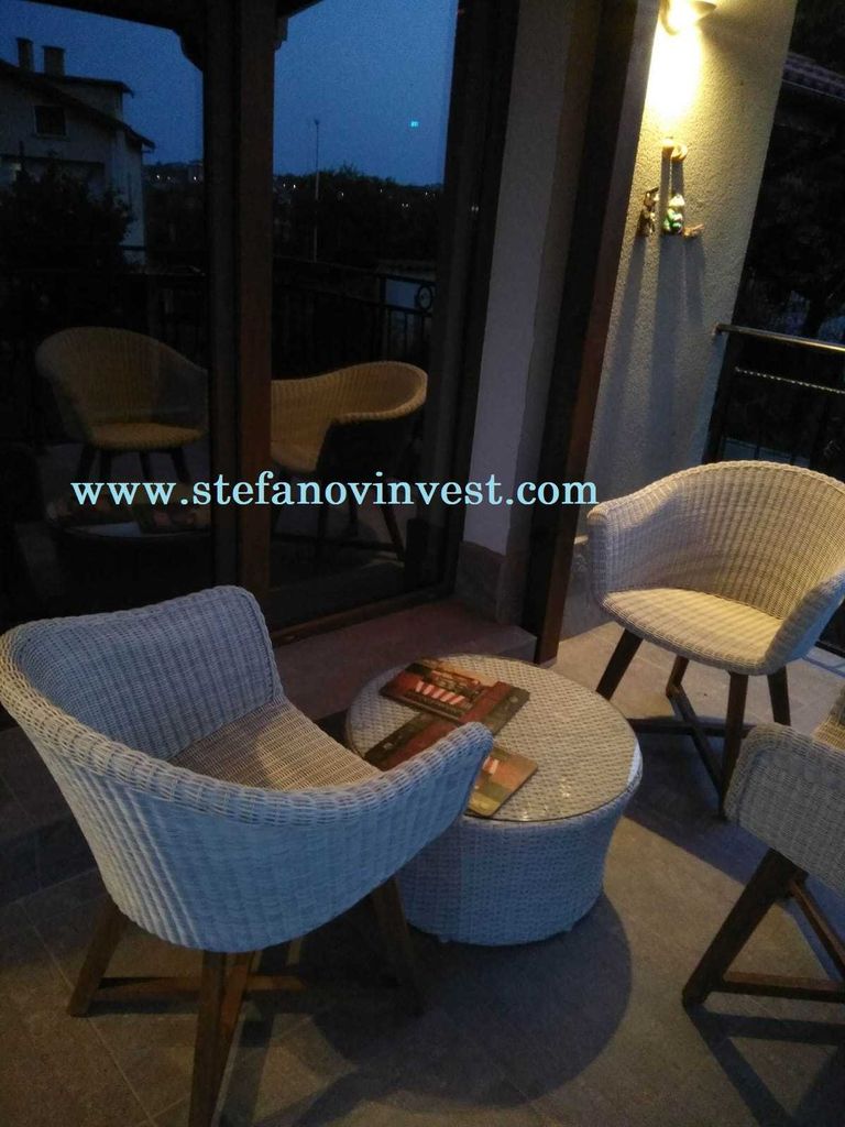 Продава се Къща в Бяла - 120 кв.м за 1542 €/кв.м - Снимка #17
