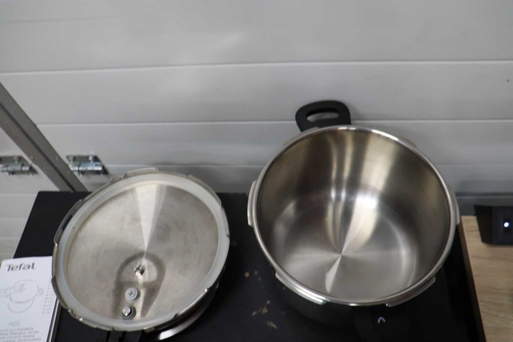Тенджера под налягане Tefal Secure 5 NEO, 6л