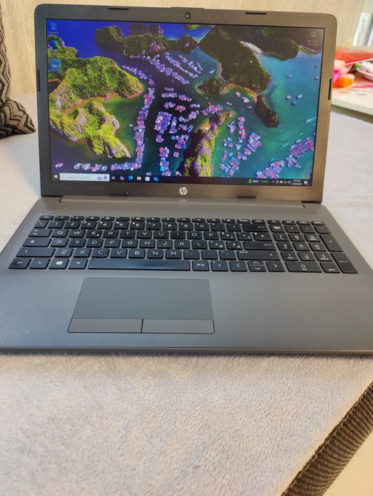 Laptop nou gaming Ryzen 5 Ram 16Gb video 4Gb ssd GTA FORTNITE CSGO FIF