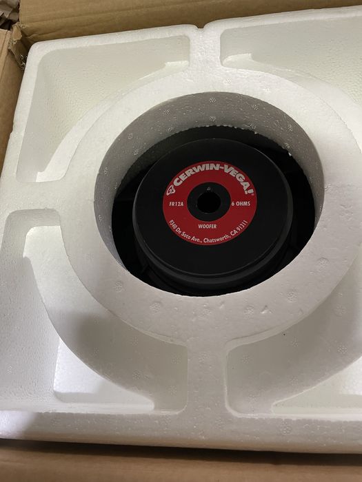 Драйвъри говорители и филтри cerwin vega