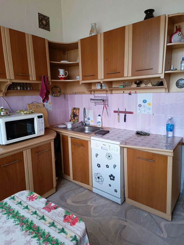 Продам трёхкомнатную квартиру