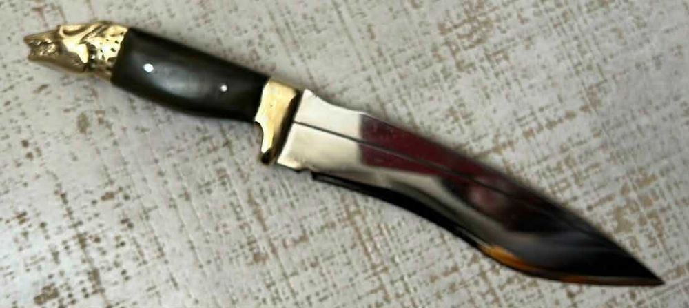 Ръчно изкован нож