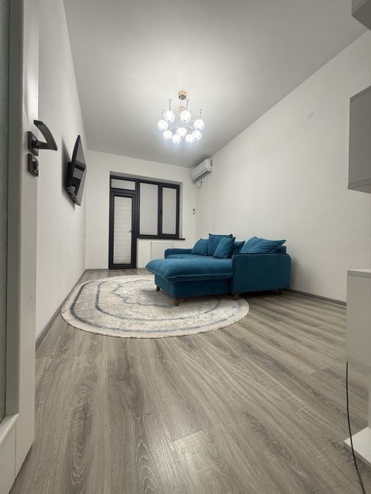 Угловой диван с выдвижным механизмом