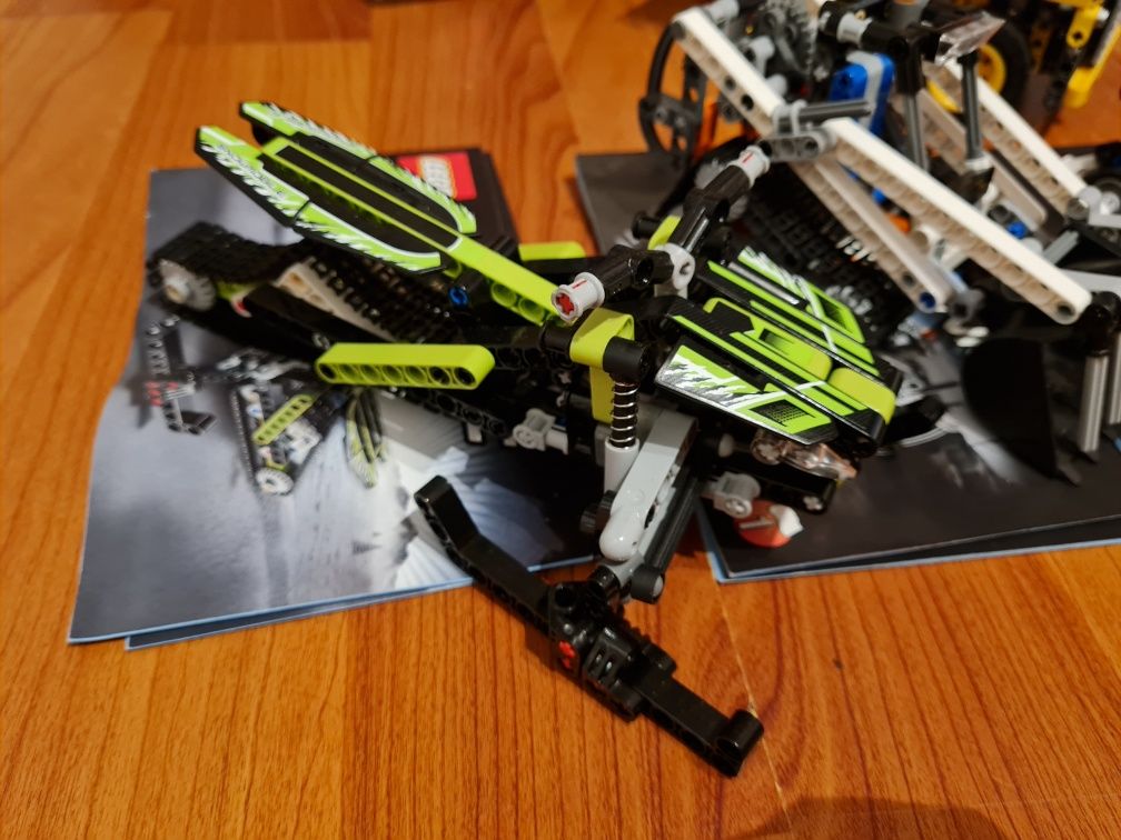 Seturi Lego Technic- 42022, 42035, 42031, 42021, 42032