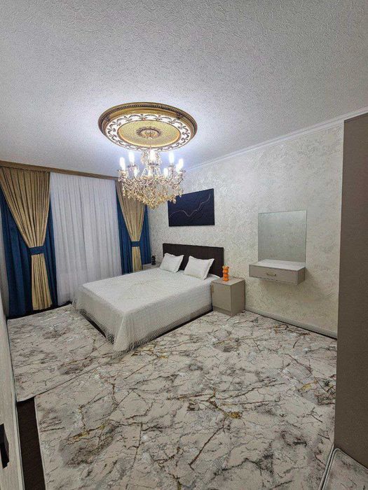 Чиланзар-10. Ин.Яз. 4\2\4. Евро. Мебель, техника. Парковка. TL