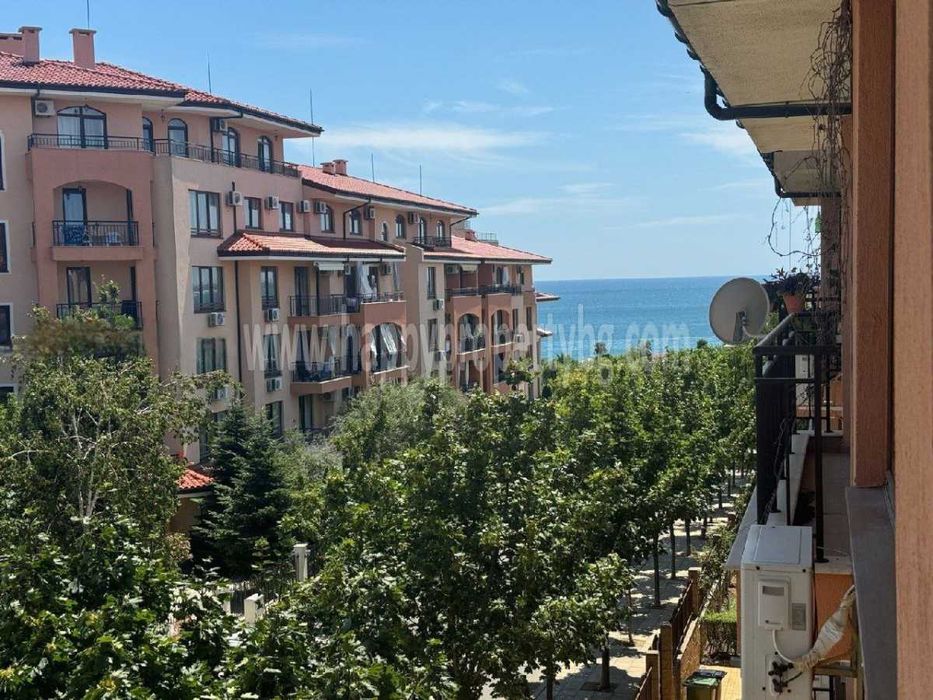 Продава се Двустаен апартамент в Свети Влас - 63 кв.м за 1310 €/кв.м - Снимка #1