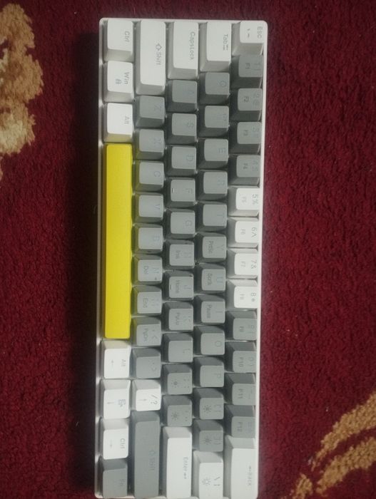 Клавиатура механическая сотилади продается механическая клавиатура