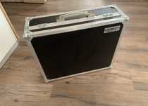 Mixer Pioneer DJM T1-Traktor cu Flightcase