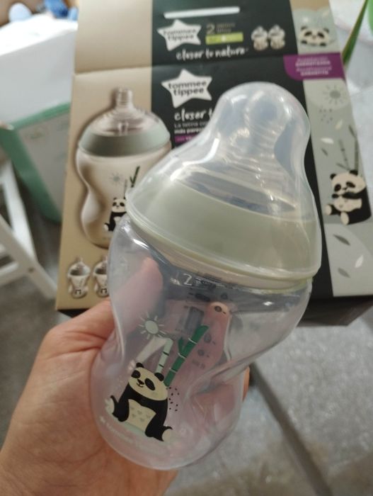 Чисто ново шише 0+  Tommee tippee