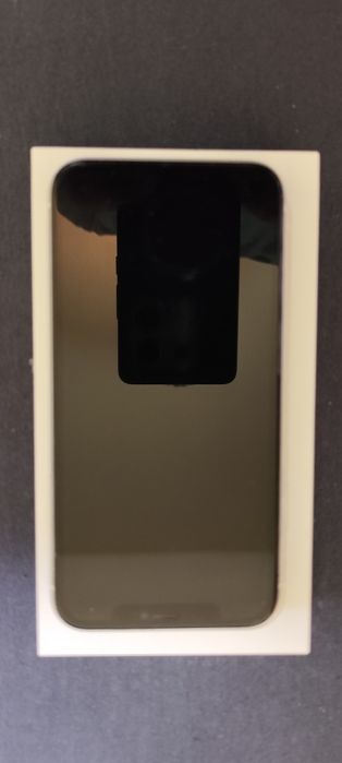 Vând iPhone 11 64 gb