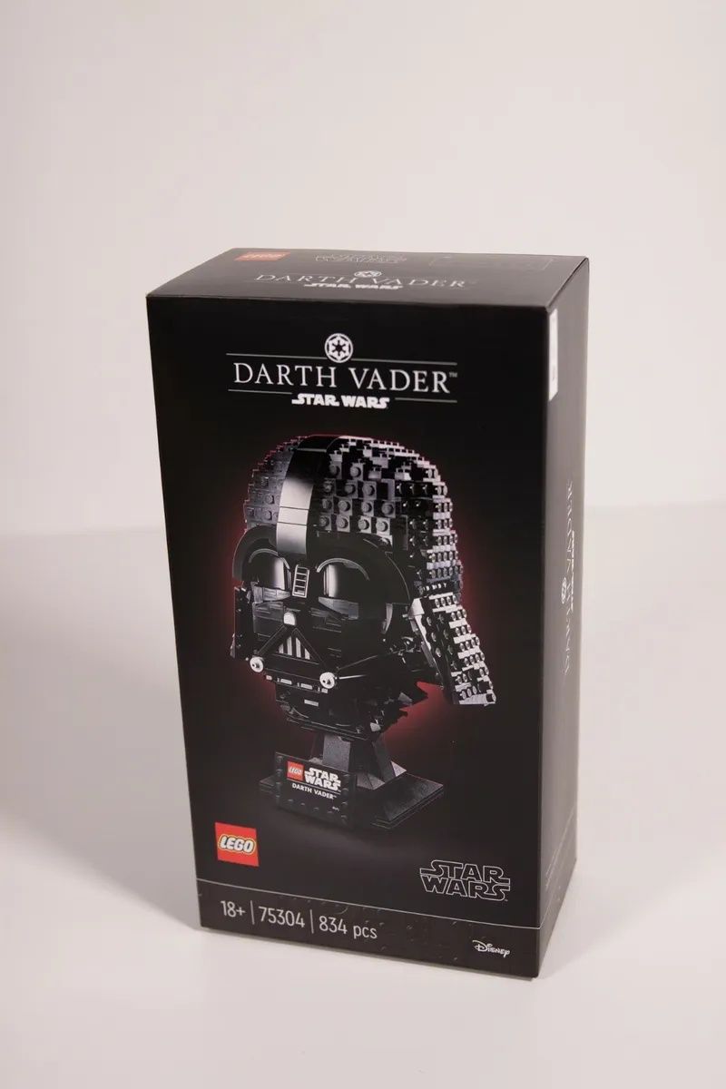 Transport GRATUIT! LEGO Star Wars Casca Darth Vader 75304, SIGILAT