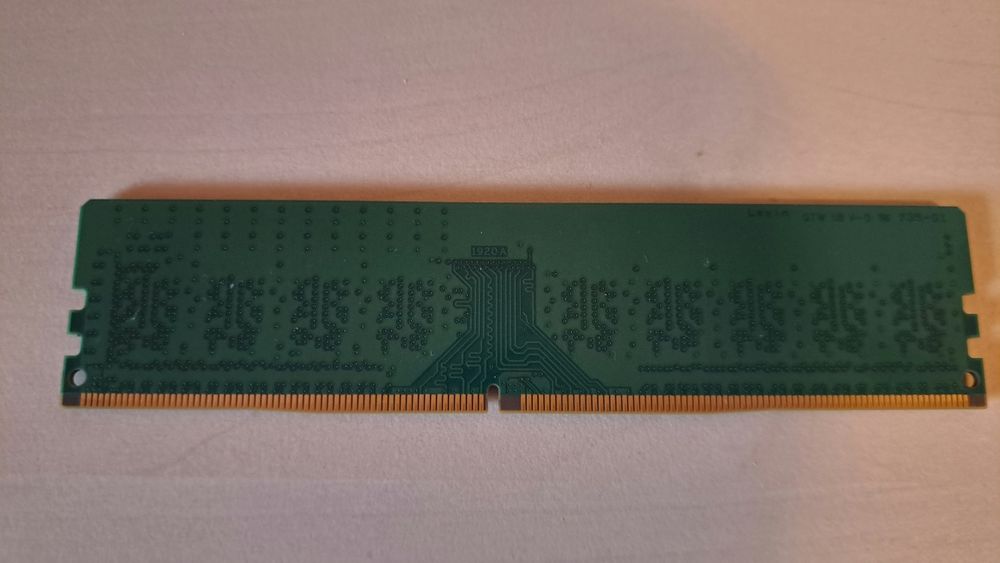 RAM 4Gb DDR4 2400mhz Crucial