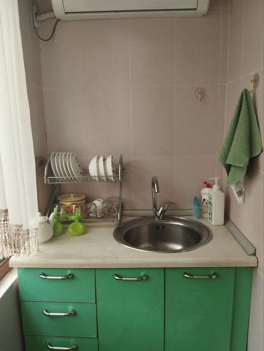 Двухкомнатная квартира в центре дёшево сдаю