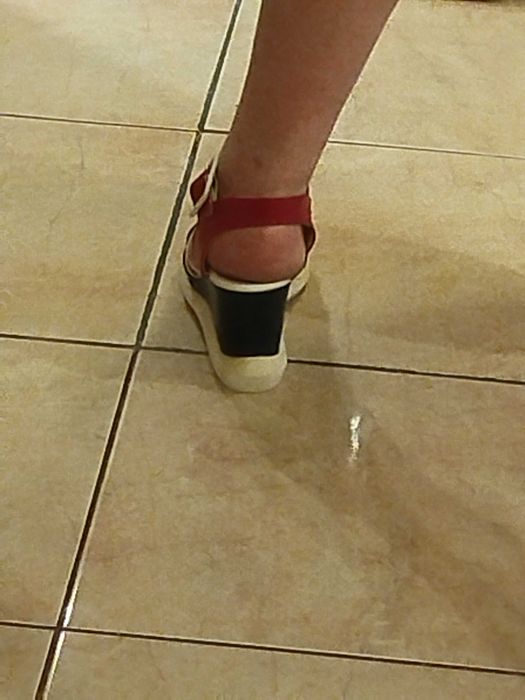 Tommy Hilfiger, sandale 37 și poșetă elegante și confortabile