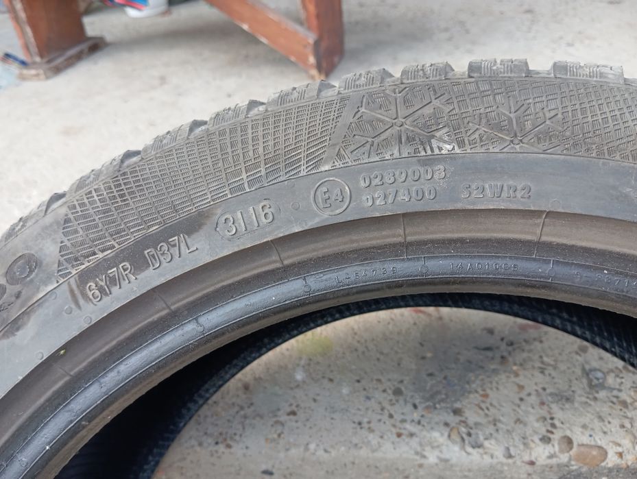 Vând un cauciuc all season 225/45/17