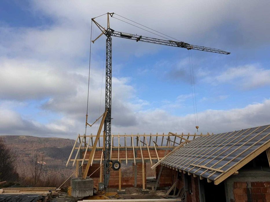 Inchiriez macara 21m Potain Fergru