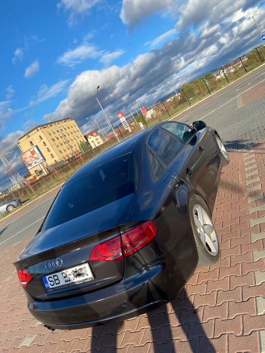 Vând audi A4 S line