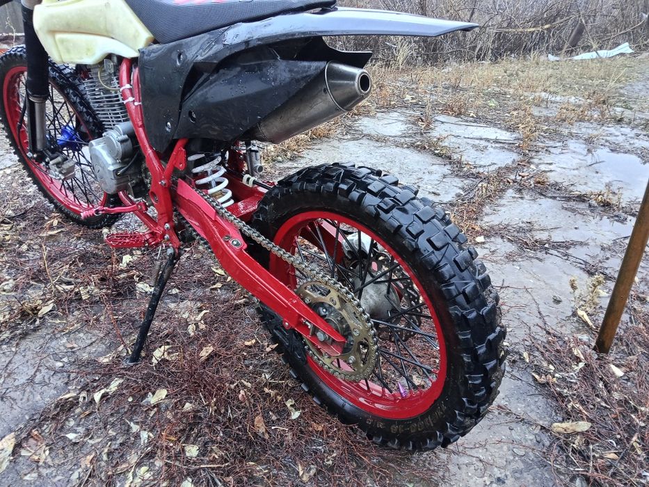 Продам или обменяю эндуро '250