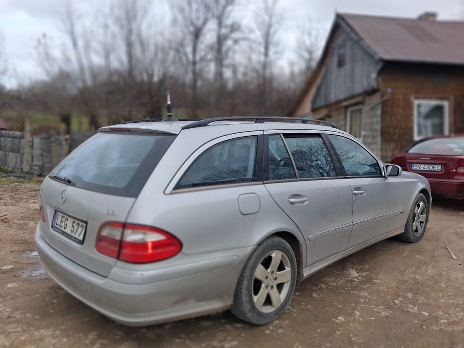 Mercedes  E320 3.2