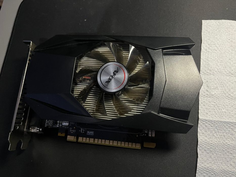 GTX 750 2GB GDDR5 видеокарта