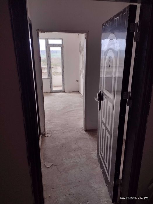 52 кв ЖИЛИЩЕ Продава апартамент