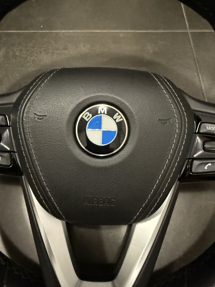 Волан с еърбег airbag BMW G30 G20 G01