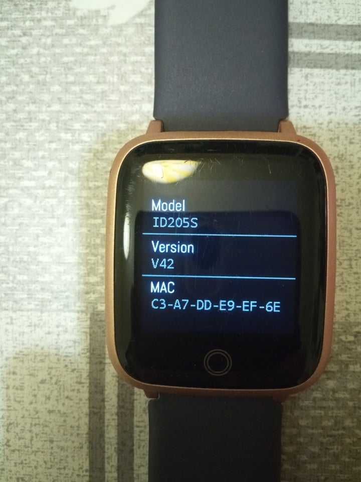 Продавам перфектен Letsfit Smart Watch ID205S