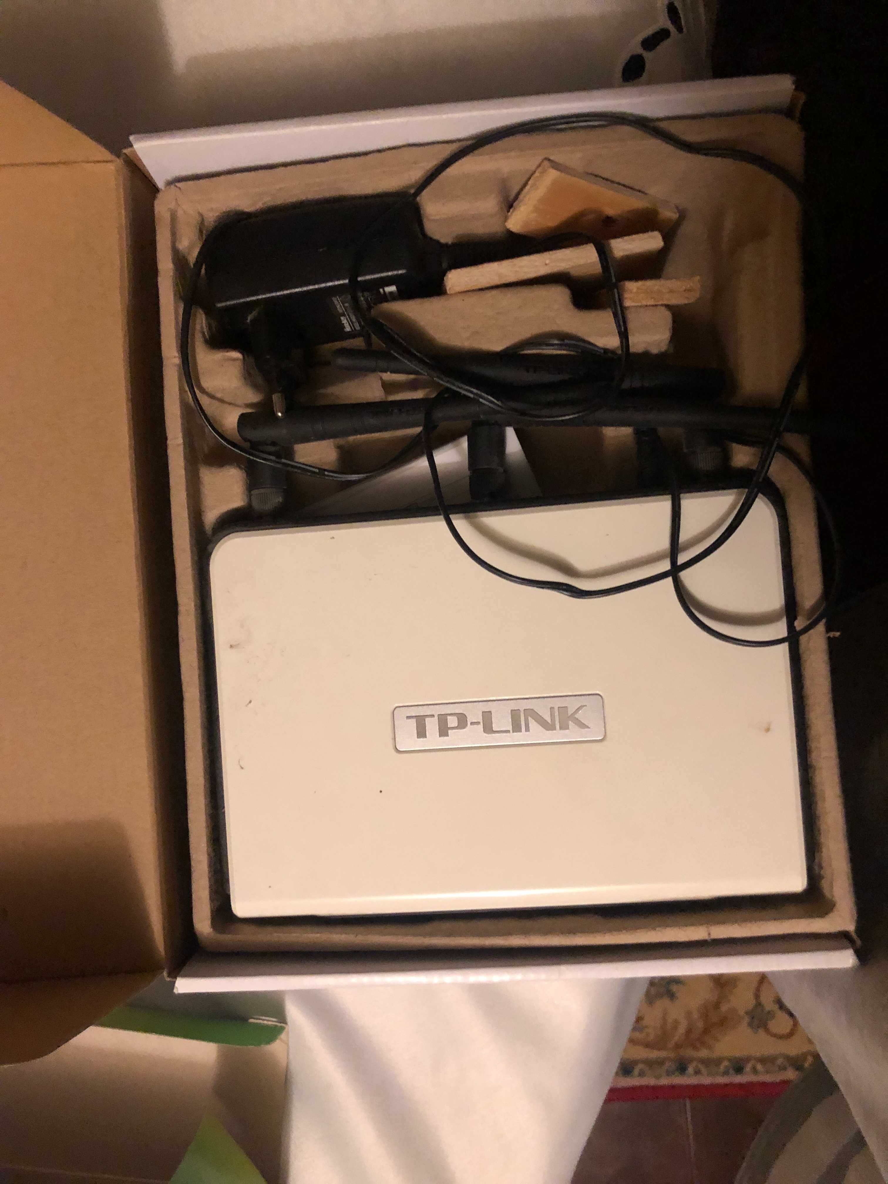 Router Tp Link TL-WR1043ND