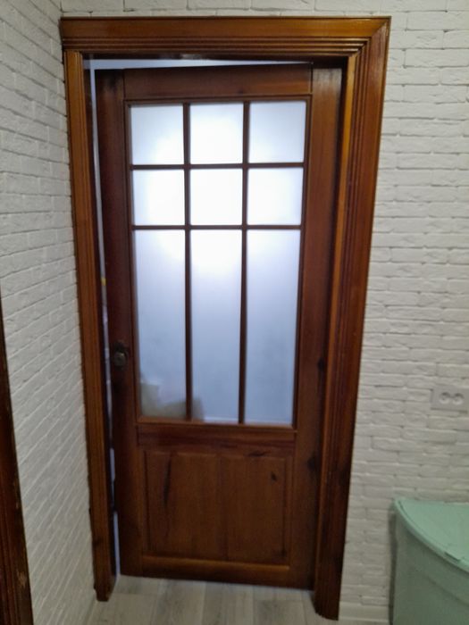Двери деревянные
