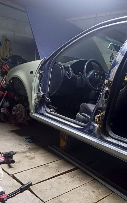 Vopsitorie & Tinichigerie Auto – Calitate, Rapiditate!