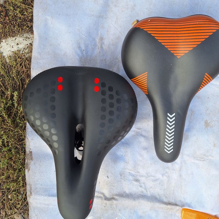 Frâne v-brake saboti Tektro, șei confortabile