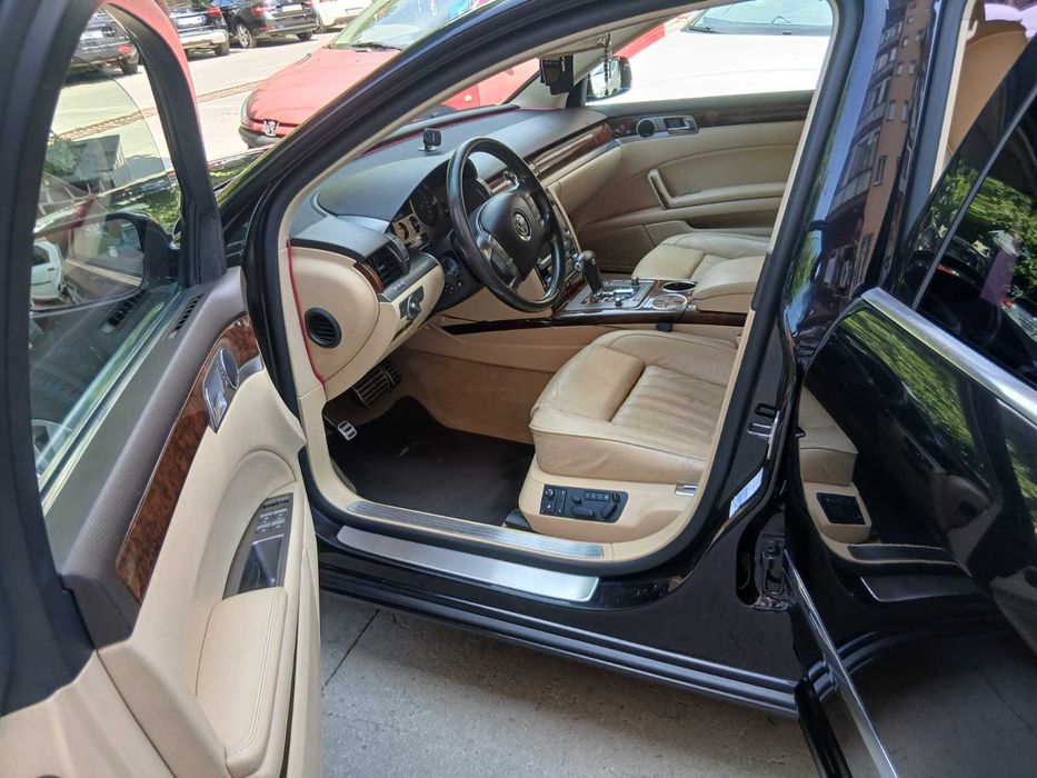 Volkswagen Phaeton