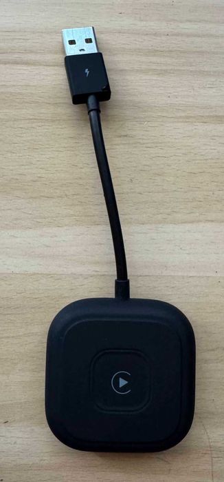 Безжичен CarPlay адаптер LXJADAP с 5G чип и автоматично свързване
