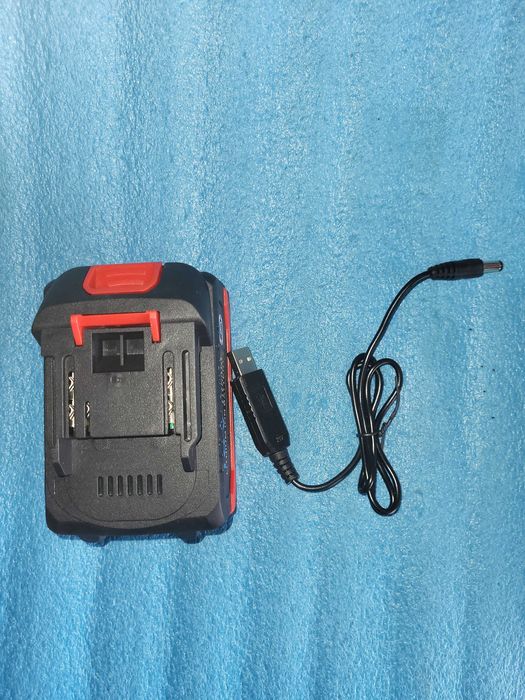 baterie/ acumulator 18 volti - 3 Ah - compatibila cu MT-01