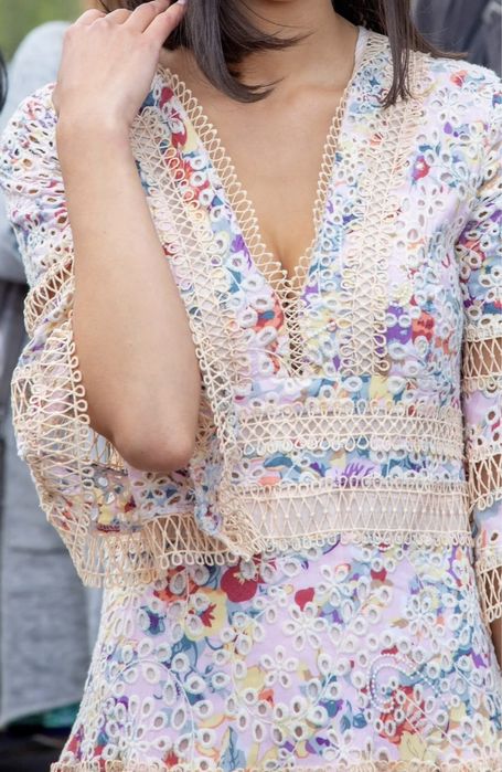 Къса ефектна рокля